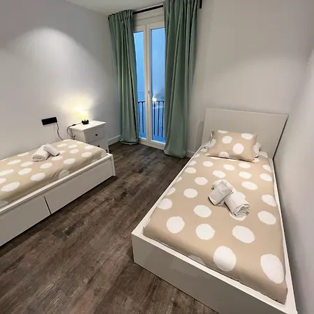 Apartamenticos El Tubo I شقة سرقسطة