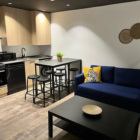 Apartamenticos El Tubo I *