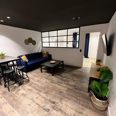 Apartamenticos El Tubo I شقة سرقسطة
