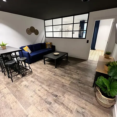 Apartamenticos El Tubo I * سرقسطة