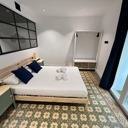 Apartamenticos El Tubo I شقة سرقسطة